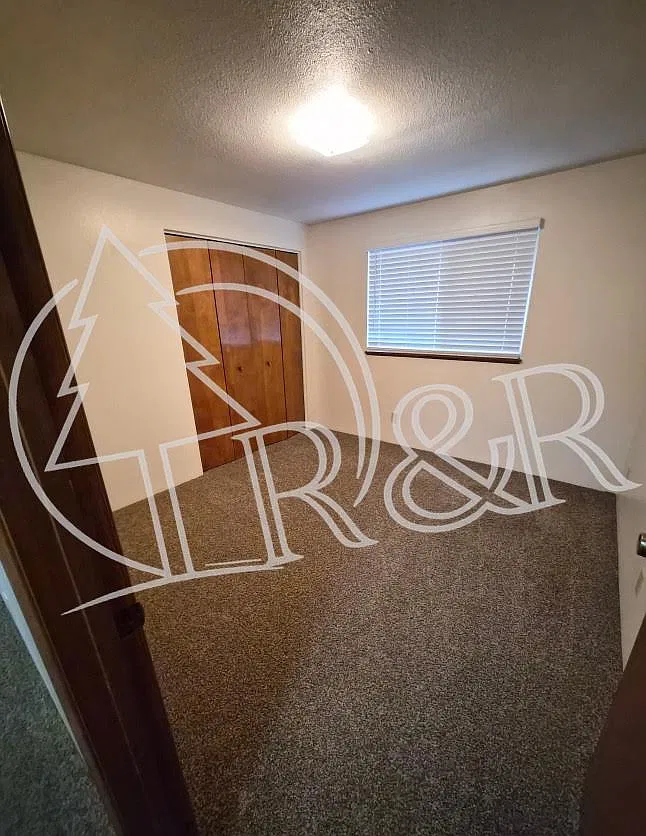 2 bed, 800 sqft, $1,550 — Photo 4