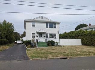225 Oakland Ave APT 2, New Britain, CT 06053