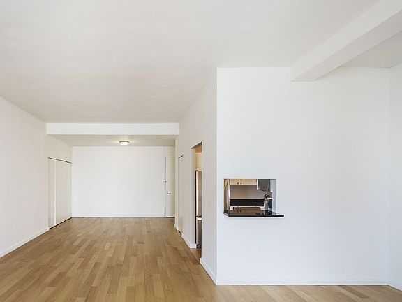 3rd image of 1 West St APT 3508