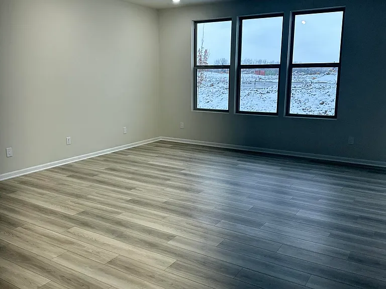 719 W Spaniel Dr — Photo 26