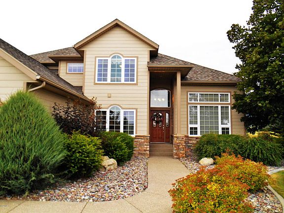 5th image of 1074 Blue Grouse Dr