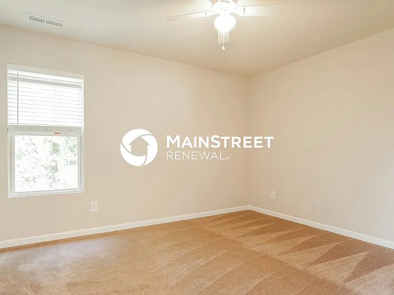 294 Farrington Dr — Photo 11