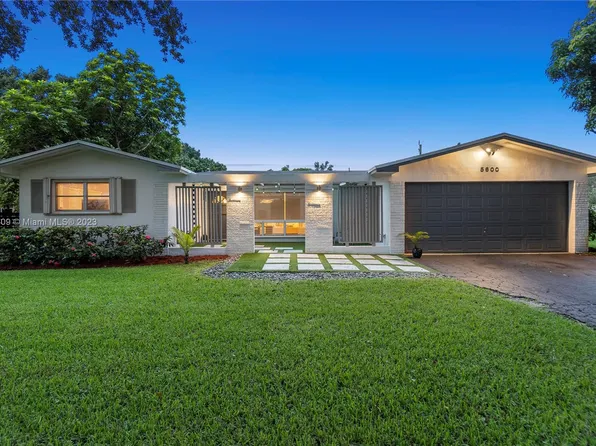 5600 SW 2nd Ct, Plantation, FL 33317