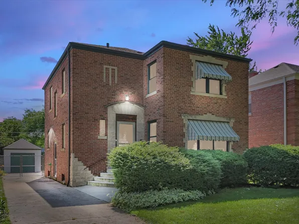 9251 S Oakley Ave, Chicago, IL 60643