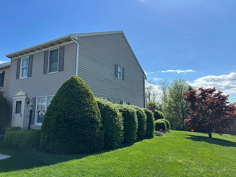 652 Park Ridge Dr — Photo 26