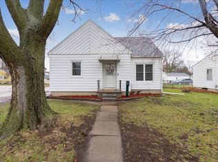 1449 W 11th St, Waterloo, IA 50702