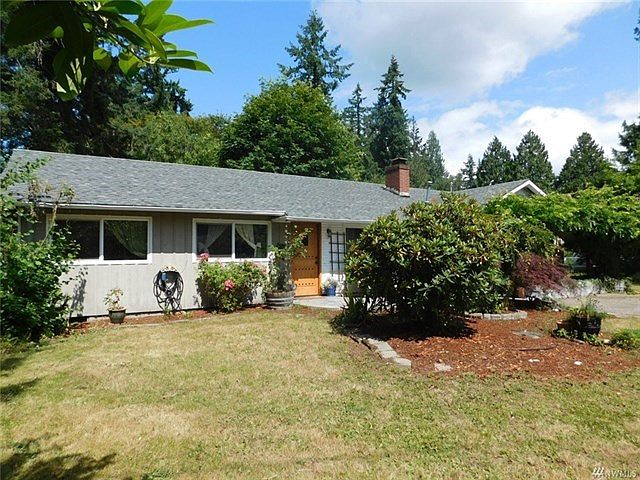 1st image of 1715 Gemini St SE