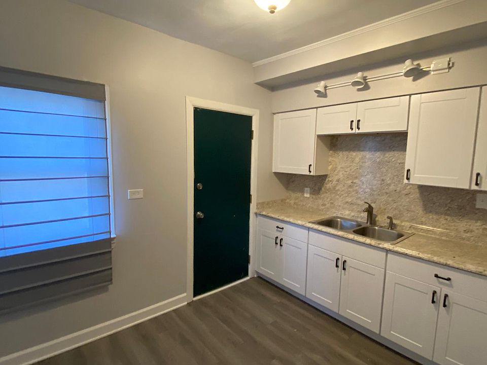 1st image of 1272 Clifton Prad #1