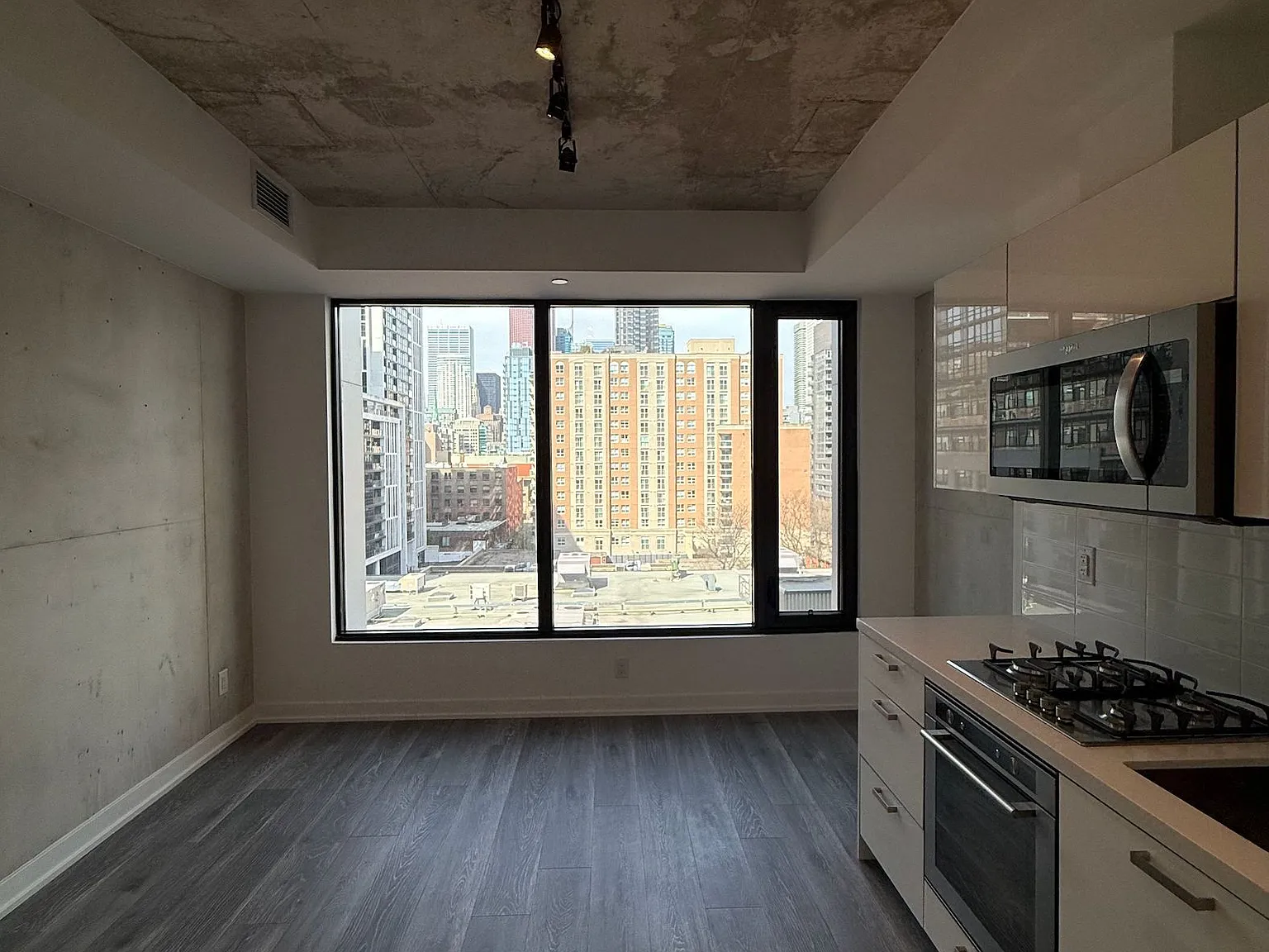 1 bed, $2,150 — Photo 3