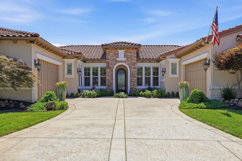 1926 Ladera Drive 4