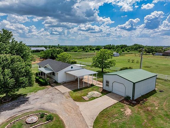 2nd image of 15001 Garr Pl