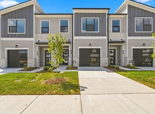 952 Tellico St, Gallatin, TN 37066