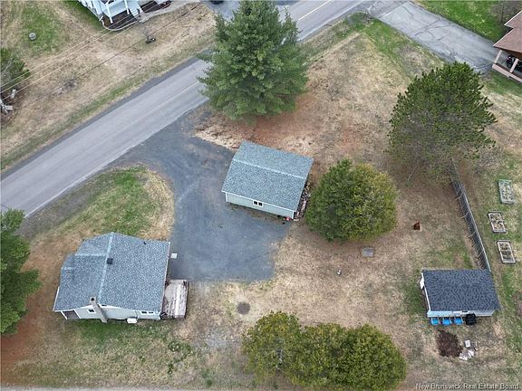 2nd image of 35 Titus Rd
