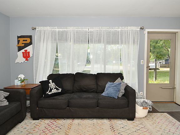 5th image of 7 Manti Ct
