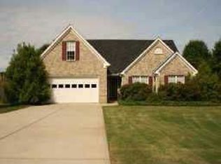 7410 Valley Landing Ct, Cumming, GA 30041