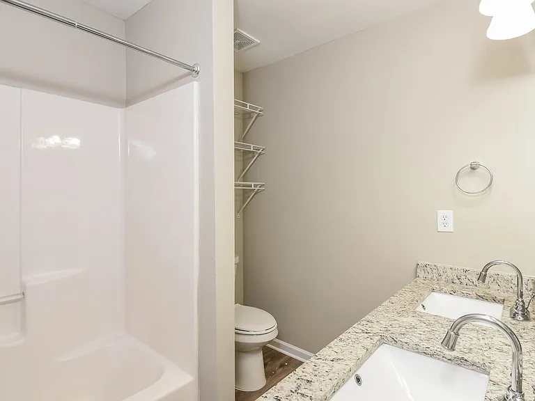 242 Derby Ct — Photo 19