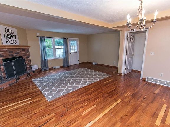 4th image of 429 Abbeyville Rd #11