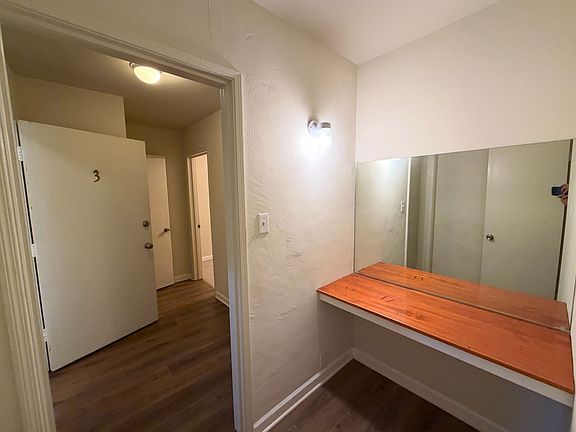 4th image of 3732-3744 Grand Ave #3