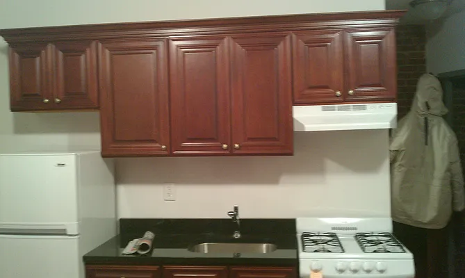 Rented by Allen Harris, LREB | media 7