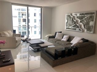 1060 Brickell Ave APT 1915, Miami, FL 33131