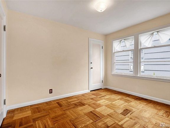 4th image of 2301 McGilvra Blvd E