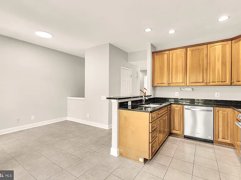2513 Bronze Stone Pl — Photo 20