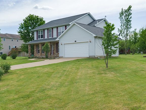 3rd image of 22422 Sangamon Dr