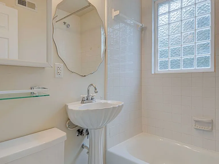3505 Marlborough Ave — Photo 20