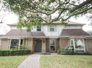 3809 Savell Dr, Baytown, TX 77521