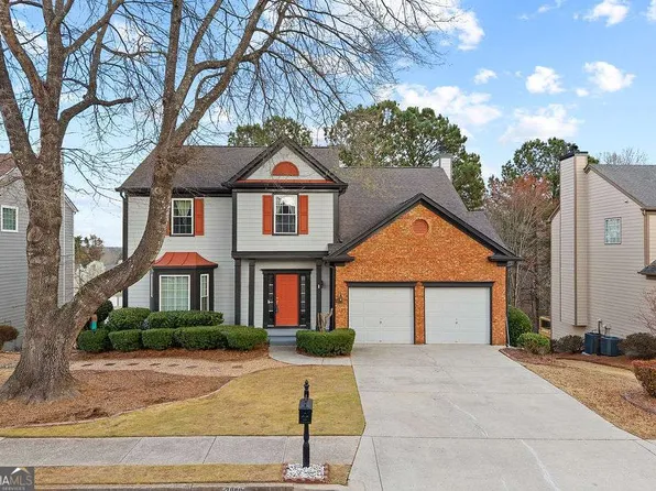 3895 Lake Lanier Dr, Duluth, GA 30097