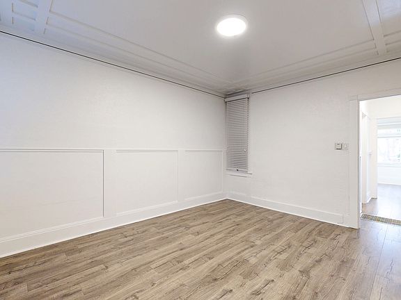 5th image of 1740 Sacramento St #2