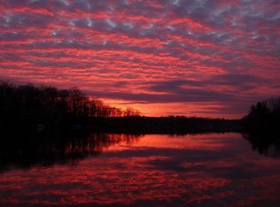 2008 Chadds Ford Dr, Reston, VA 20191