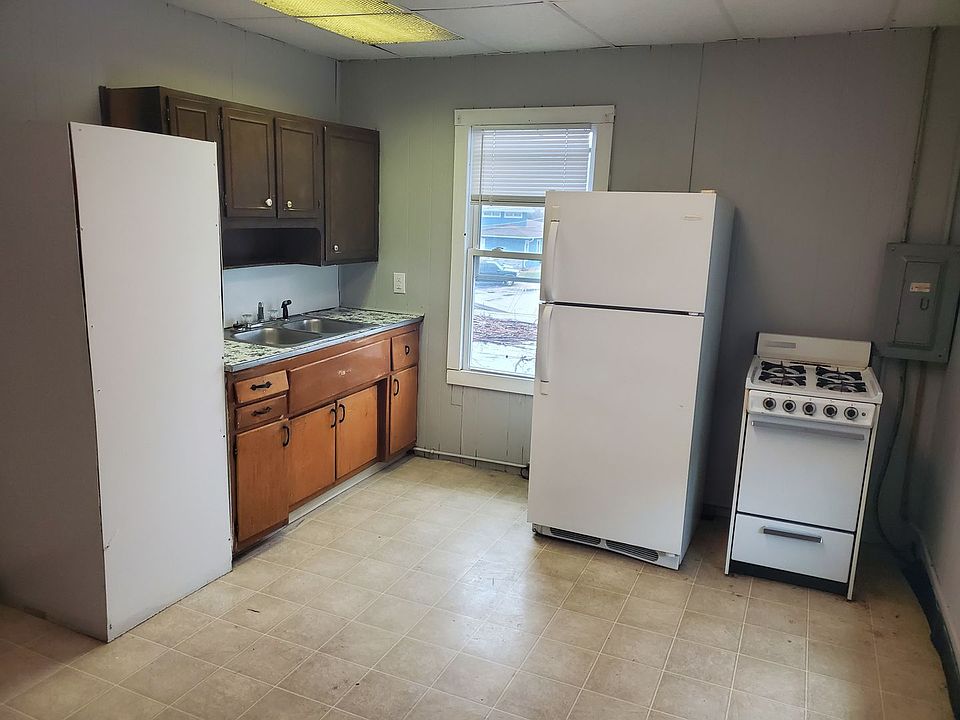 1st image of 801 W North St APT 6