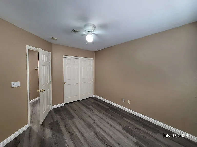 8312 Candlefish Ct — Photo 13
