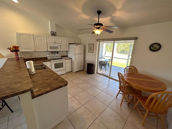3rd image of 3581 Cape Haze Dr #B