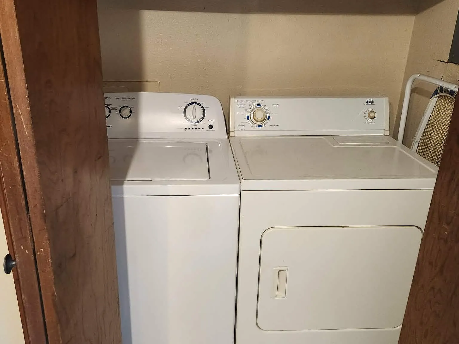 2 bed, 1.5 bath, 1000 sqft, $850 — Photo 3