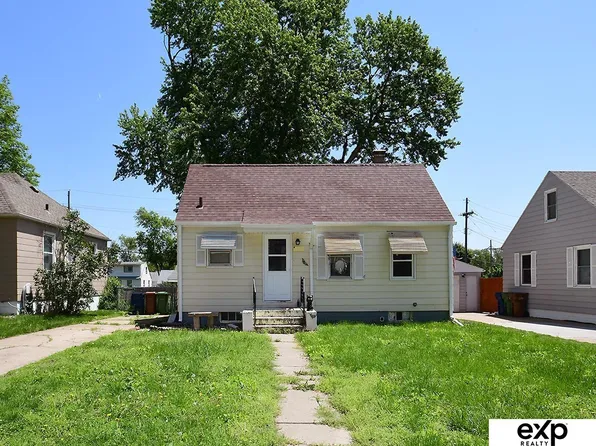 2607 Van Buren St, Bellevue, NE 68005