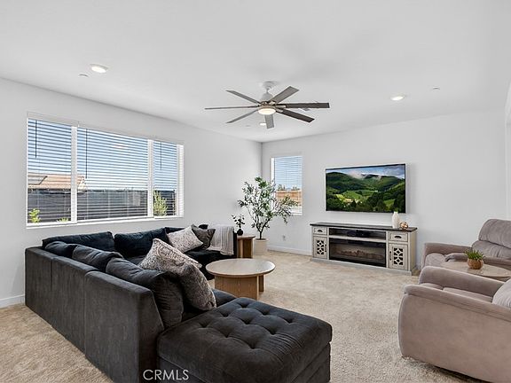 5th image of 26264 Painted Daisy Cir