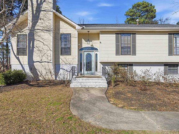 3rd image of 106 Windwood Cir