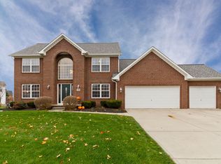 8269 Reston Ct, Westerville, OH 43082