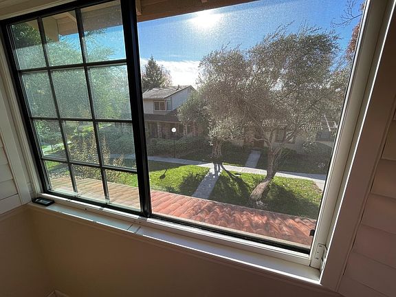 3rd image of 5486 Colony Field Dr