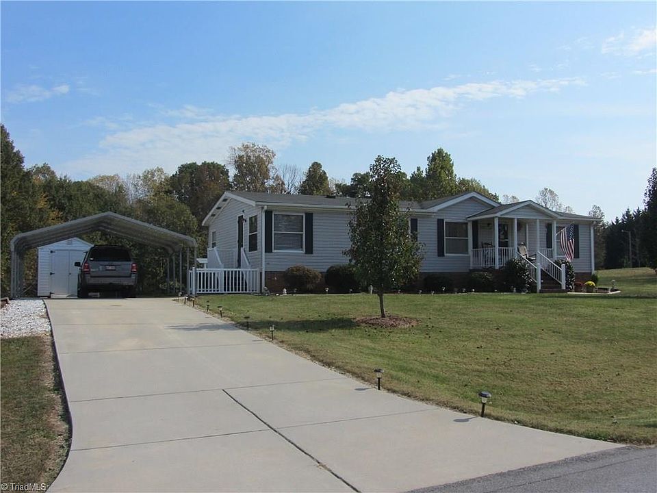 1st image of 347 Red Oak Dr