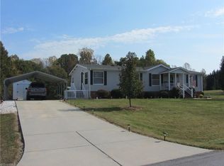 347 Red Oak Dr, Stokesdale, NC 27357