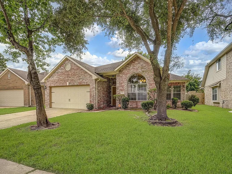 3030 Peerless Pass Ct — Photo 2