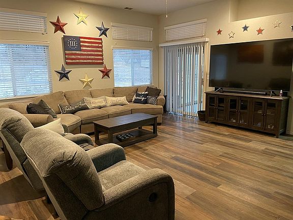 5th image of 2557 Blake Ct
