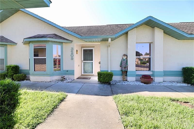 1st image of 3209 Villa Way Cir