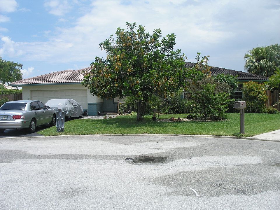1st image of 2731 NW 87th Ave