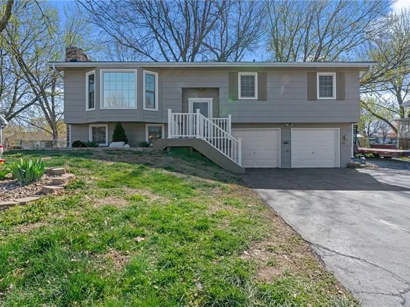1204 N Pennsylvania Ave, Lawson, MO 64062