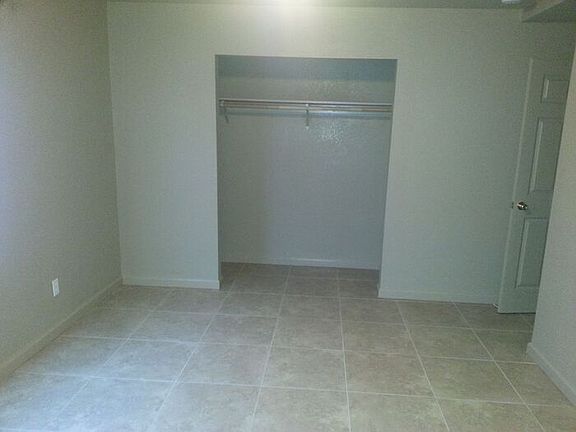 4th image of 12091 E Whitmore Ave
