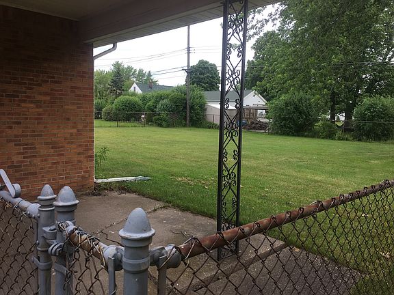 2nd image of 97 Sunrise Blvd